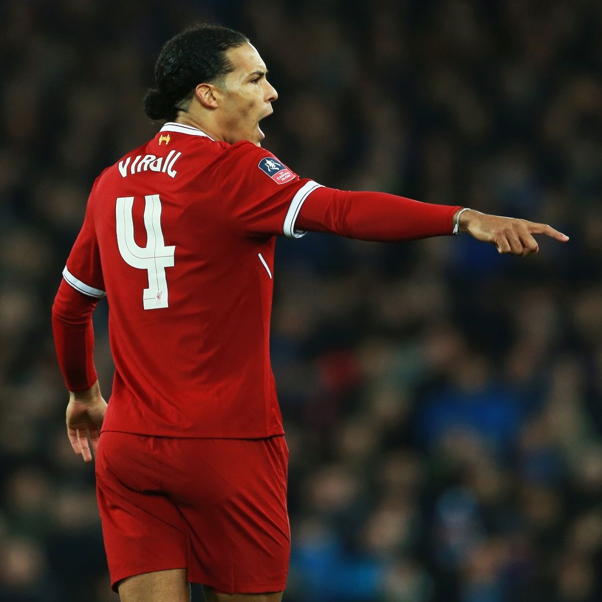 1. Kepa, 2. Neville, 3. Cole, 4. Van Dijk