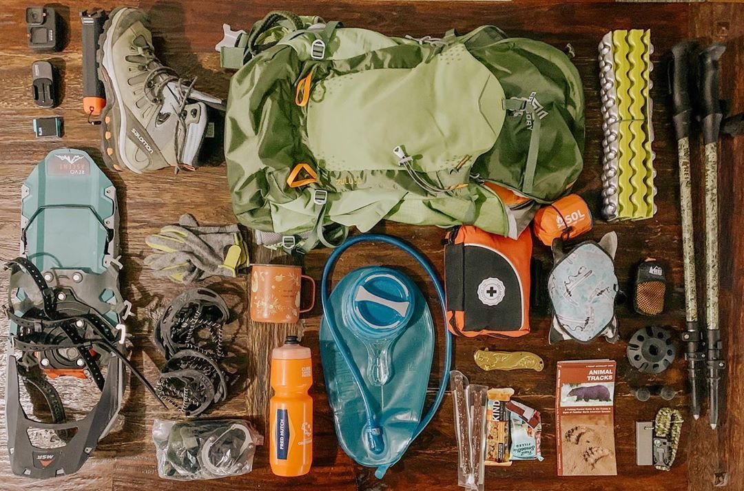 ❄️ First snow hike in a WHILE tomorrow ❄️

Do you have your winter essentials?

📸: @natalieyagi

#StandUpToWinter #yaktrax