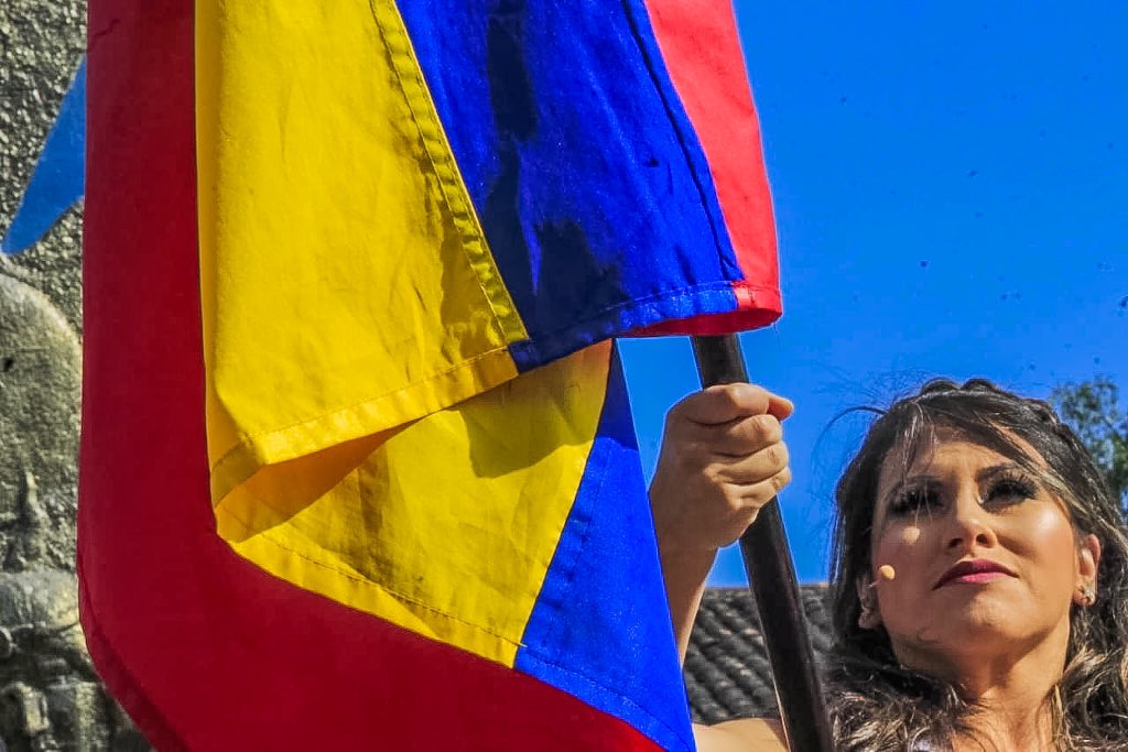 lorecostaj's tweet photo. ❤️💙💛💙❤️
En este 2020 que Loja cumple 200 años de la gesta de emancipación, debe ser para todos una reflexión e inspiración para seguir trabajando por nuestros hijos, trabajar por una tierra prometedora, de grandes sueños y oportunidades. https://t.co/kAZWlBsJyU