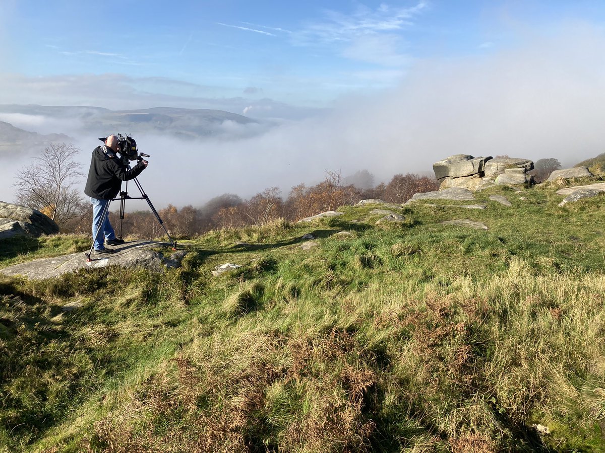 spencerstokestv's tweet image. Lovely morning to be filming in the Hope Valley. #cloudinversion #surpriseview @BBCLookNorth