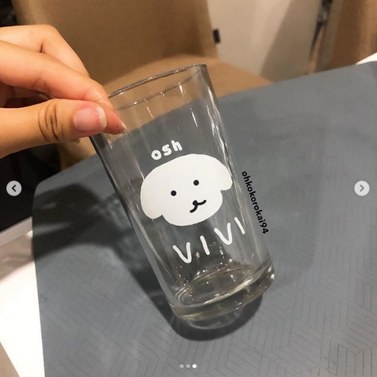 SapphireNSshop's tweet photo. [INA GO/HELP RT] till 30 Nov

✨#EXO Puppy Glass✨

💸 75K DP 35K | USD 6.2

📌gift : paper coaster + sticker
📌Material : glass
📌 eta pelunasan 1 bln setelah close po
📌 for opening GO please DM

✔️EMS ❌Tax ( Jika ada)
Order? Line @

#sappnsgo https://t.co/mDfaJhkqIF