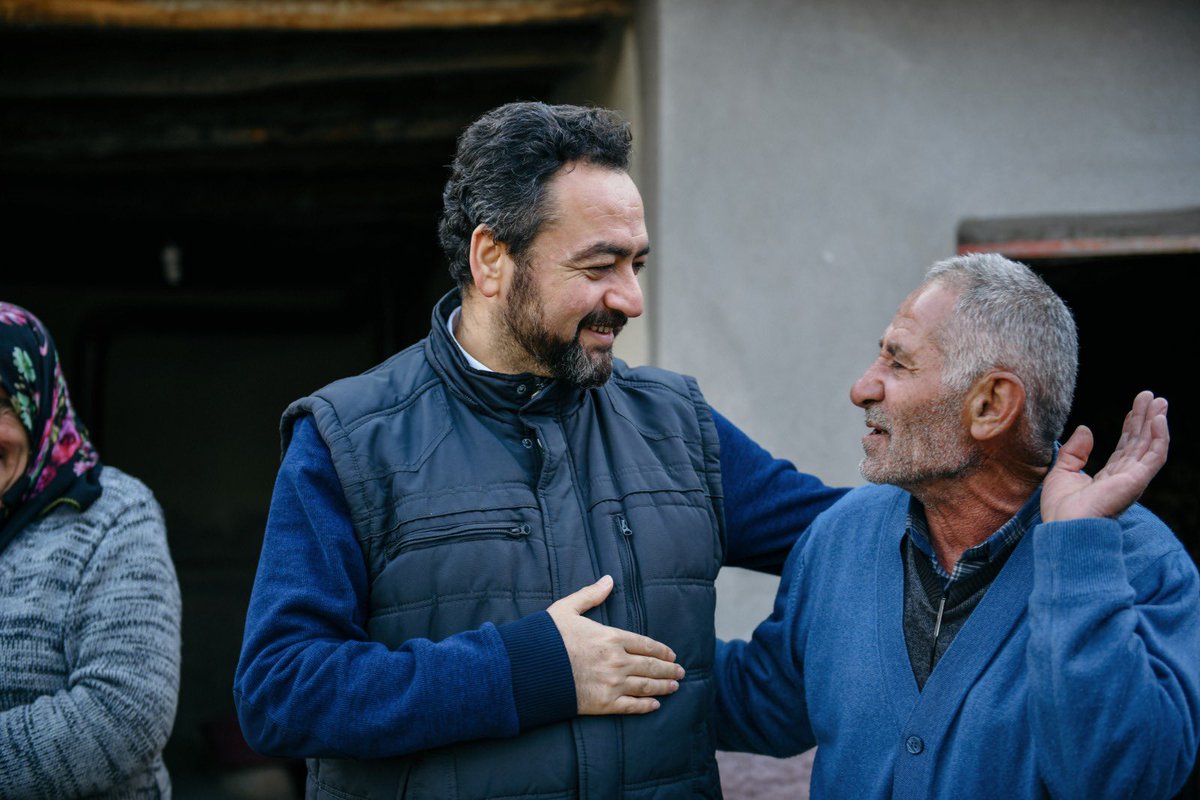 MehmetGurbuzOrg's tweet image. 📍Kırsal Mahalle ziyaretlerimiz kapsamında Şehrimizi baştan sona gezip halkımızla kucaklaşıyoruz.

📍Kayısı Cenneti, ilçe sınırımız #Uncular Mahallemizi ziyaret ederek vatandaşlarımızın taleplerini dinleyip incelemelerde bulunduk. 

#Elbistan #UncularMahallesi #Armutsuyu