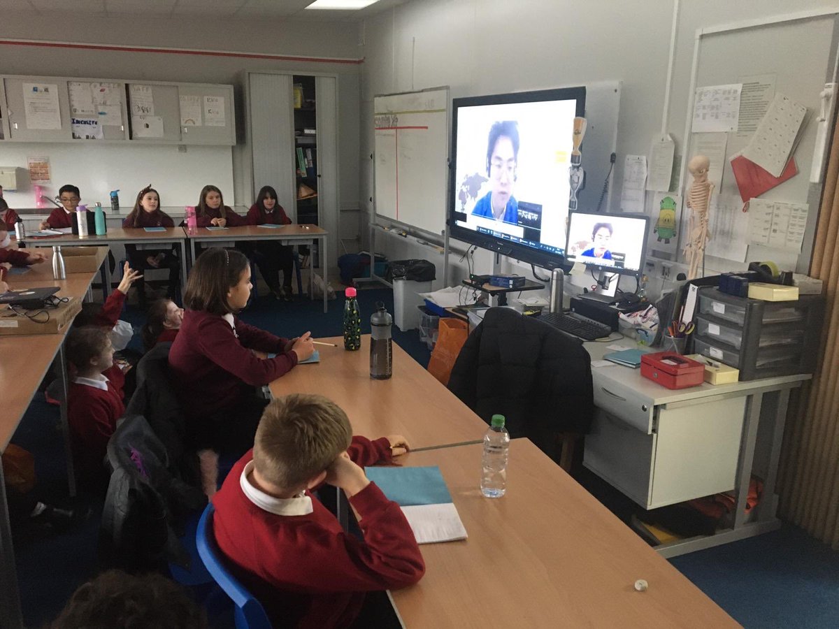 Primary 6G at @BraeheadP get their first online Mandarin lesson, live from Chengdu, China. 非常好<a href="/1plus2Stirling/">Stirling 1+2</a> <a href="/CISSStrathclyde/">Confucius Institute for Scotland’s Schools</a>