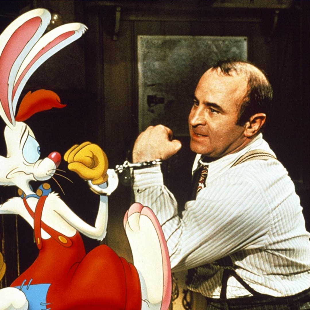 DMCUpstaged's tweet photo. For immersion, certain props in the 1988 film "Who Framed Rodger Rabbit" were moved via motion control machines attached to an operator, who would move them accordingly. 

Afterwards in post-production, the character were simply drawn over the machine! #animatedtolife https://t.co/58XAercwH5