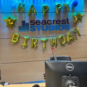 RyanSeacrest's tweet photo. Party favors have been delivered and the celebration continues…. happy 5th birthday to #SeacrestStudios at @ChildrensNatl in DC! https://t.co/Inl9AeJezs
