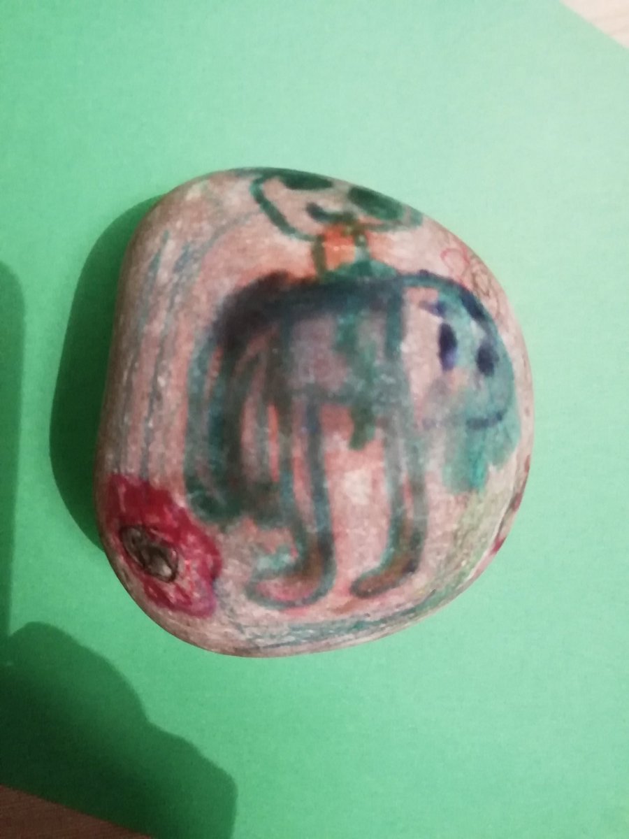 #NorwichRemembers  This is from 1st Norwich brownies