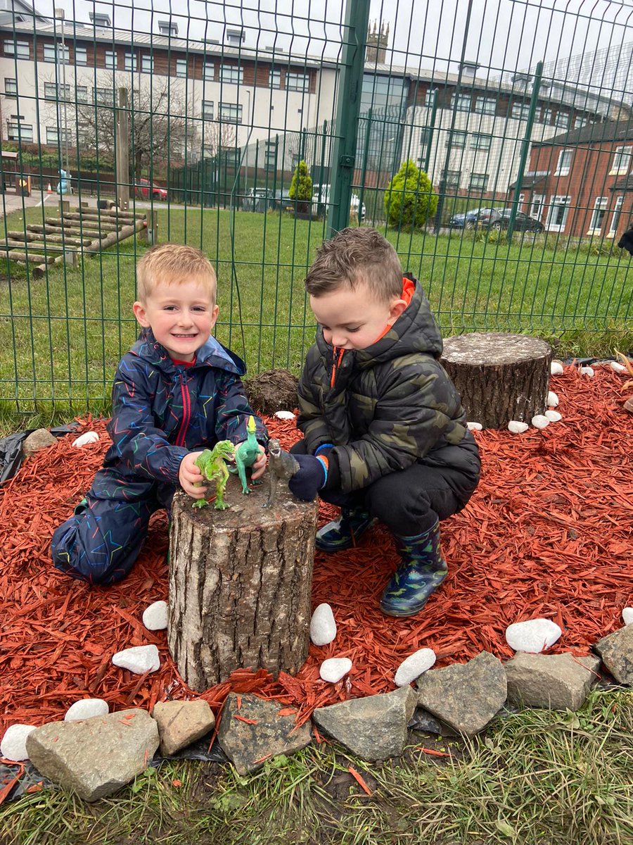 StPatricksPS's tweet photo. Great excitement as our nursery children explore their new dinosaur garden..... @EarlyYearsNLC @earlyyearsscot #outdoorlearning #dinosaurs https://t.co/l5KYuZ0RrK
