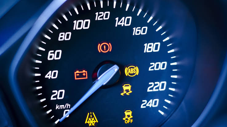 7. DASHBOARD LIGHTSWith the engine off, turn the key to the run position. You want to make sure you see the various dash lights and make sure no one removed a bulb to hide a warning light.