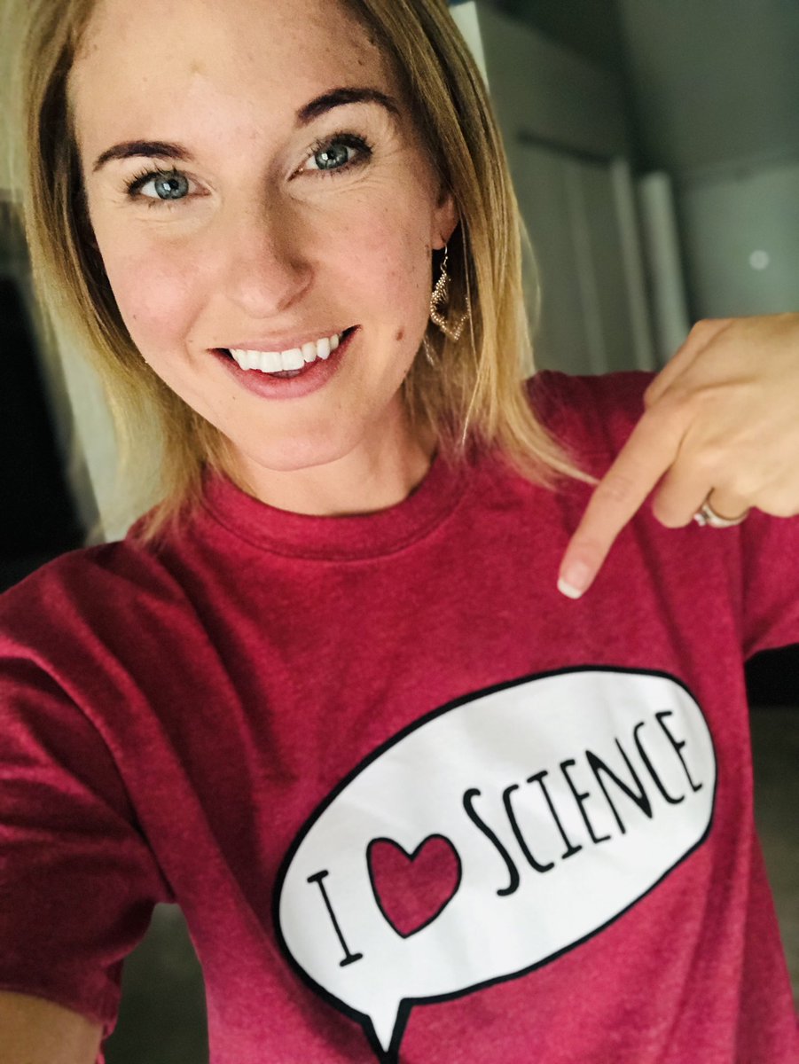 KerrinJeromin's tweet image. My @science_a_thon shirt arrived! And thus, I have a new favorite shirt

 #ilovescience #dayofscience #WomenInScience #WomeninSTEM