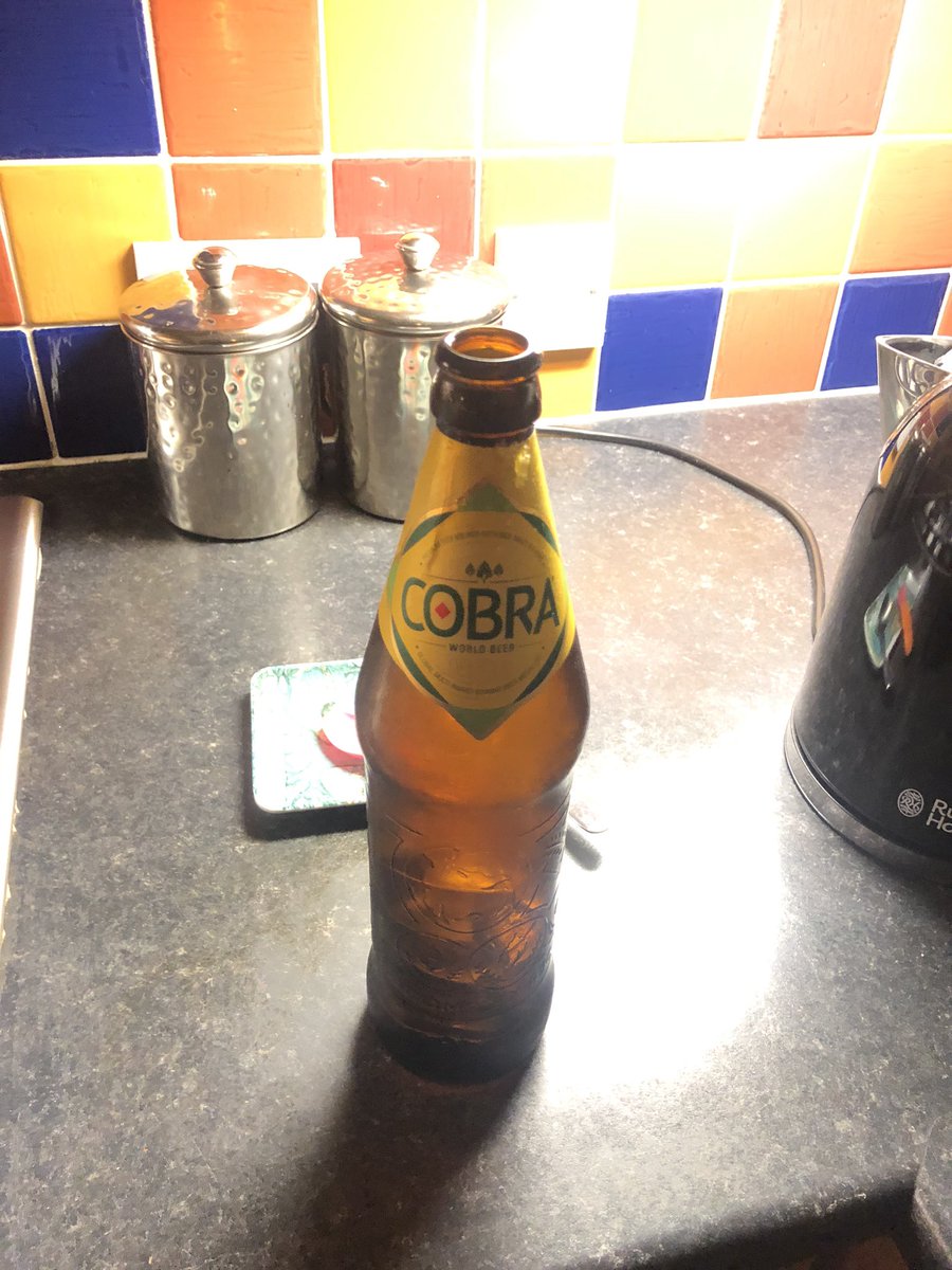Gurse24's tweet photo. @RealRomfordPele Oh yes Raymondo! 🍺 https://t.co/hqBZNuaZAY