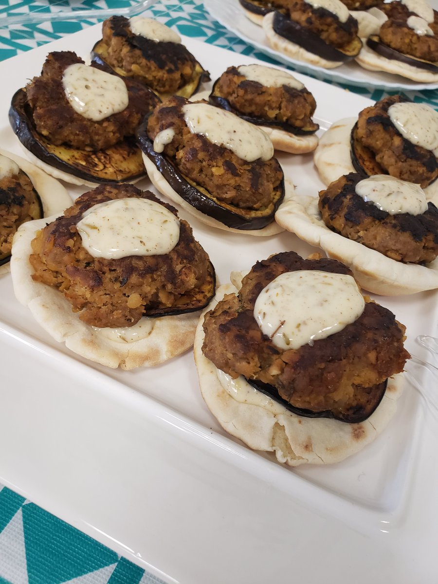 simpsonseeds's tweet photo. We don't just export lentils. We eat them too!!! Recipes from @EatLentils #eatlentils #lentilappetizers #healthysnacking #goodforyoufood https://t.co/ezSWogdf4I