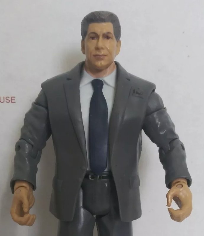 Lapsed_Hasbros's tweet photo. @TheLapsedFan Got two Jakks Vince's coming in the mail, while I work on a Lapsed Hasbro Vince. That headset is going to look great on Terry. #HoganNotSzopinski https://t.co/hDfY3XqrEl