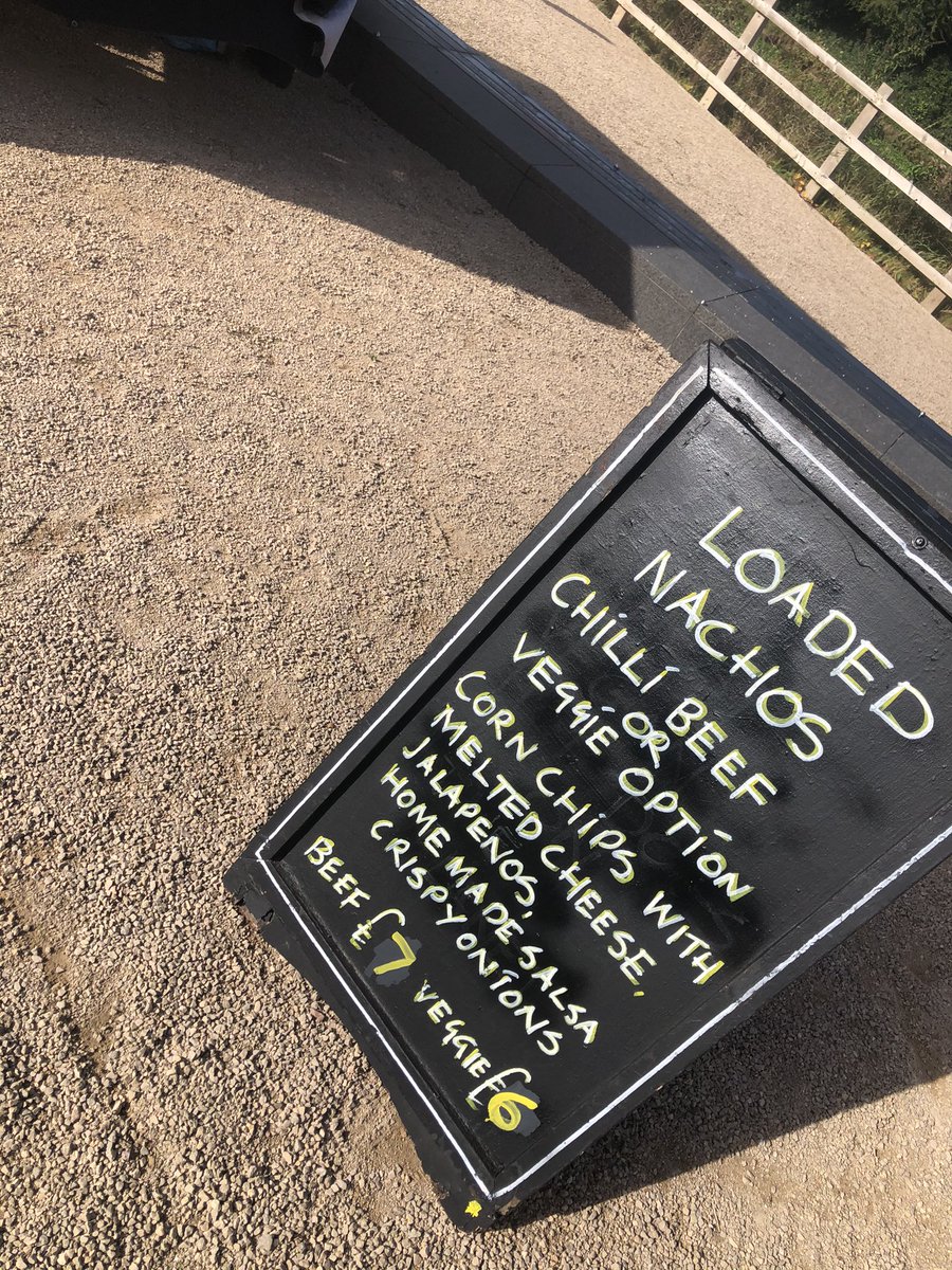 In The Dog Haus tweet media