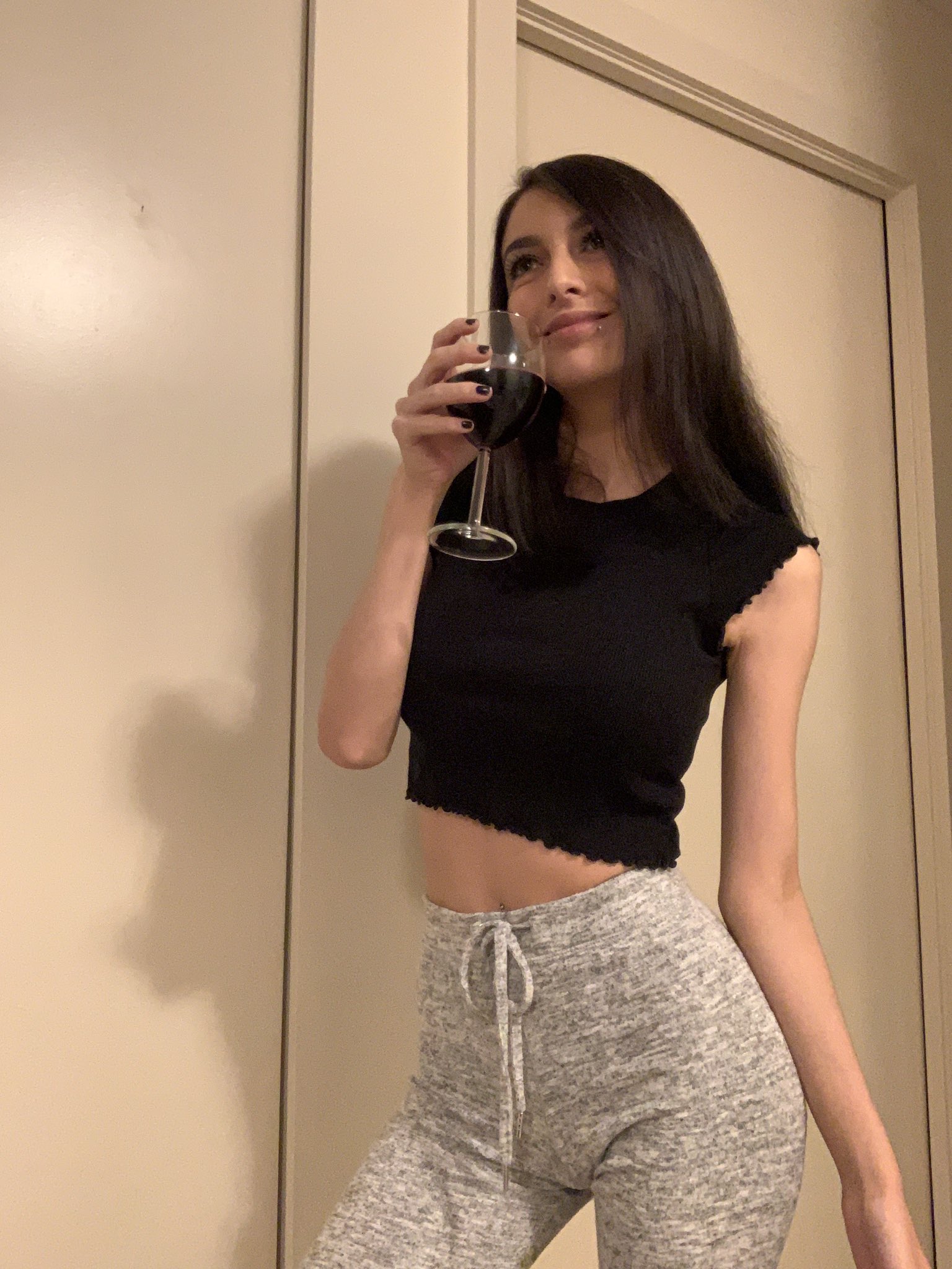 TW Pornstars 1 pic. Chloe Night★. Twitter. Do you prefer white wine