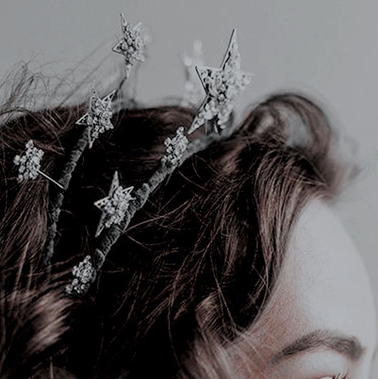 clcsyn's tweet image. figlia delle stelle 💫