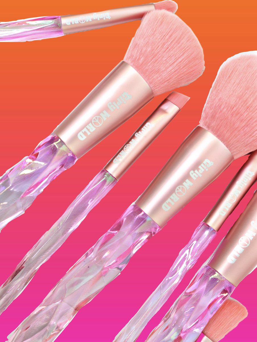 Our Pink Crystal Makeup Brushes ✨
Get yours at girlyworldcosmetics.com
#makeupbrush #makeupartist #makeuplover #Viral