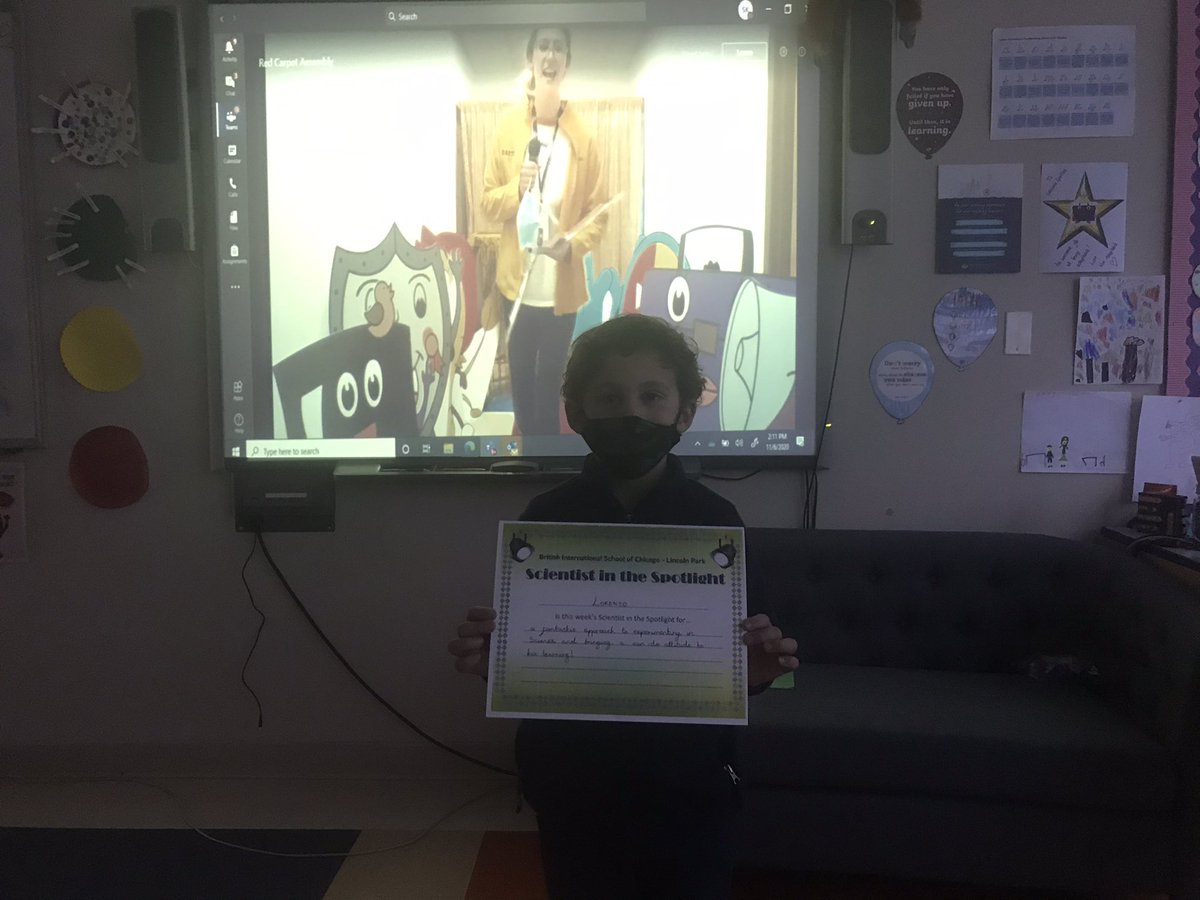 BISCLPYear3's tweet photo. Lorenzo from #graciousgorillas was this week’s Scientist in the spotlight. Well done!! Keep up the hard work. #science #investigations #beambitious #award @BISCLincolnPark https://t.co/JJZrY8PxD6