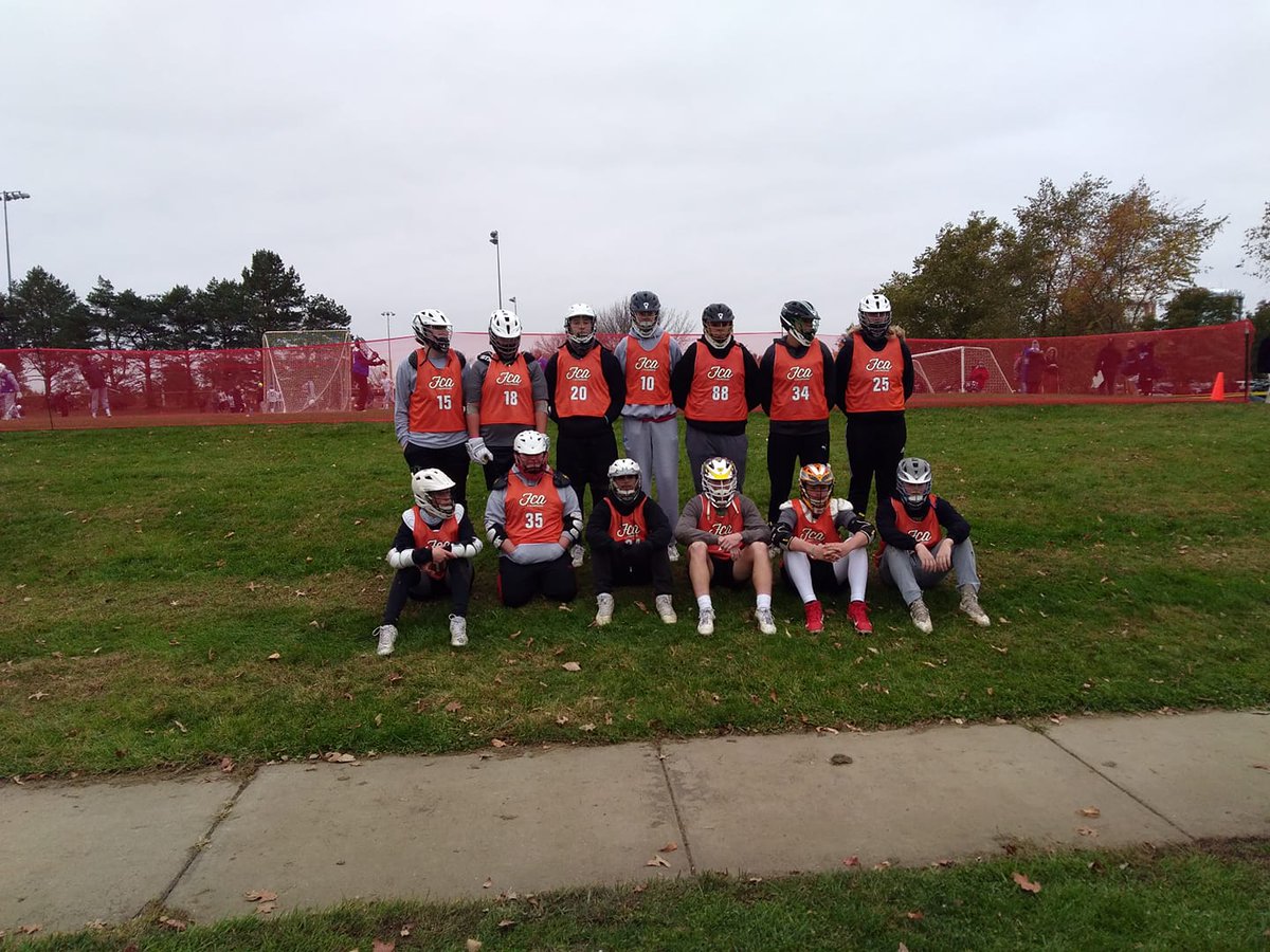 SimonLyon9's tweet photo. KC Heartland Fall Classic... the team! @fcalaxmidwest @FCAcoachglen https://t.co/IYwiW6eNIw