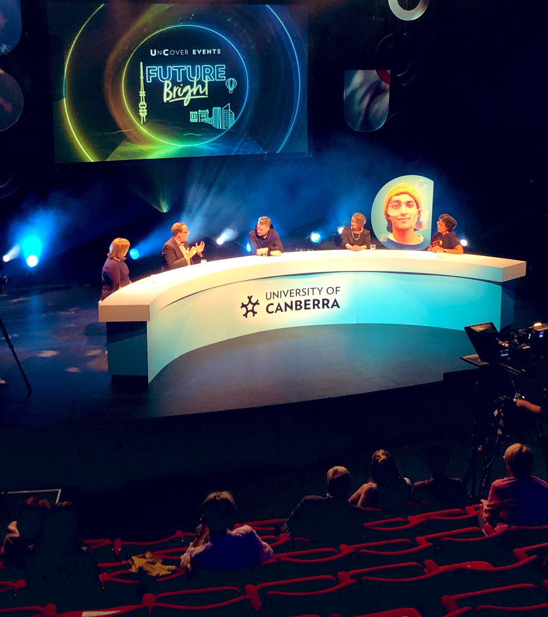 Attended the #futurebright panel at <a href="/UniCanberra/">University of Canberra</a> last night. Interesting and inspiring discussions around where to next? In a post-covid world, will the Arts, trans-disciplinary collaboration across industries and innovation in education make our futures brighter?