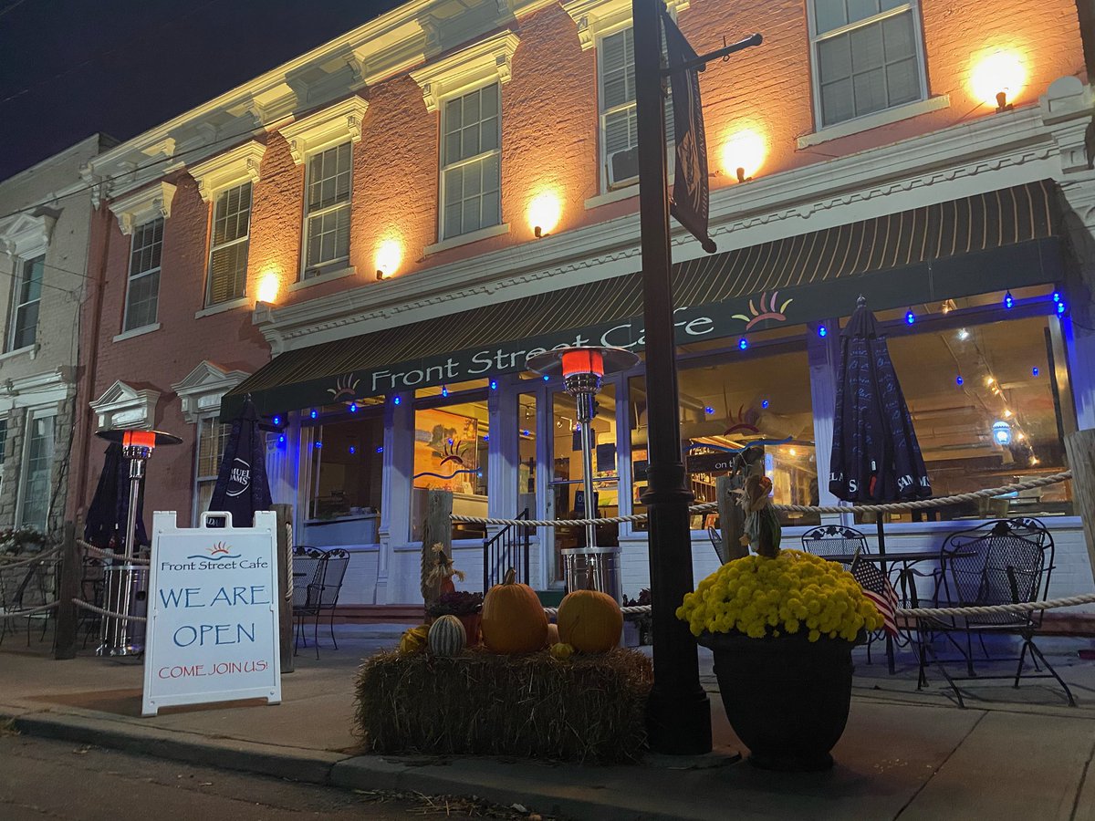 FrontStreetCafe's tweet photo. Great ‘80s ‘90’s music live and outdoors 7 till 10 pm by Mad Constanza. The front Street Café New Richmond,Ohio https://t.co/lQvTci4eAA