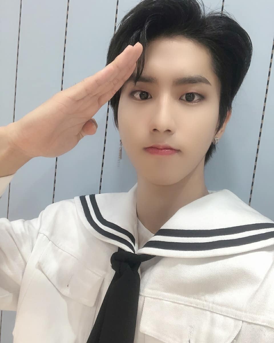 KDZTIMELESS's tweet photo. ↺ 𝗧𝗜𝗠𝗘L̶E̶S̶S̶  🍜 ·  𝕥𝕙𝕚𝕤 is our tα𝗻𝗴 tα𝗻𝗴 ⌗ 𝐩𝐥𝐚𝐲 _ lıst !↺ 𝗧𝗜𝗠𝗘L̶E̶S̶S̶  🍜 ·  𝕥𝕙𝕚𝕤 is our tα𝗻𝗴 tα𝗻𝗴 ⌗ 𝐩𝐥𝐚𝐲 _ lıst ! っる #PINKNETICWHISTLE + #BOOMBOOMWHISTLE

[#ERIN] Estoy enamorado de estás chicas y su canción, bienvenidas a mi playlist. https://t.co/N3PaUTQKeh