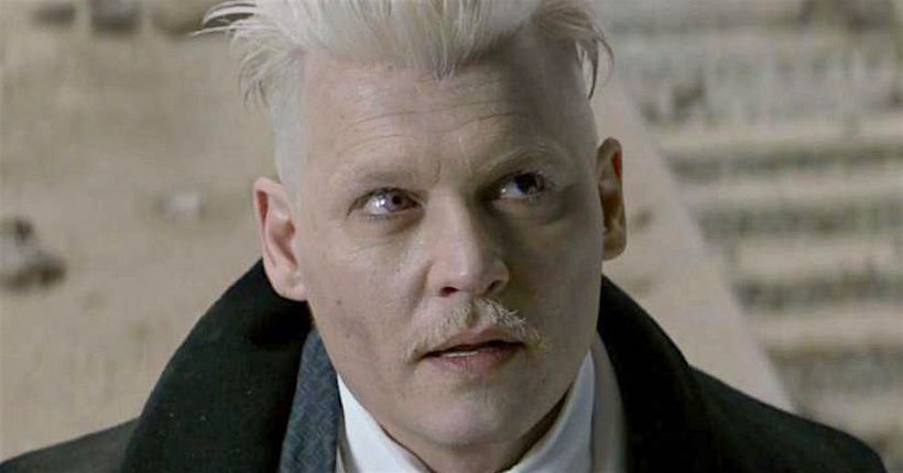 TMidnightClub's tweet photo. Encontrar a otro actor para Grindelwald será imposible, Johnny Depp hizo suyo el papel y se volvió uno mismo con el personaje, es una pena que haya tenido que dejarlo. 

Animales Fantásticos 3 se pospone para el verano de 2022. https://t.co/ZFbu2cAIgR