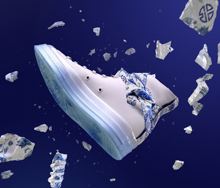 VMAN's tweet photo. 🤍 @LayZhang X @Converse Artfully Utilizes This One Trend: https://t.co/yQUf4UIFxr https://t.co/ZL9fKzvbgI