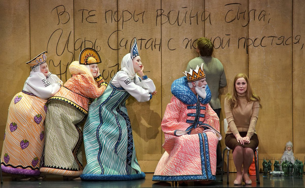 LaMonnaieDeMunt's tweet photo. ✨Looking for a temporary escape from the world? @mezzo_tv has got it covered: they are broadcasting ‘The Tale of Tsar Saltan’ on November 9th and 14th!
→ https://t.co/xE4QtBuskZ
#Opera #LaMonnaie #DeMunt #FreeOpera https://t.co/veKJHVeW2Q