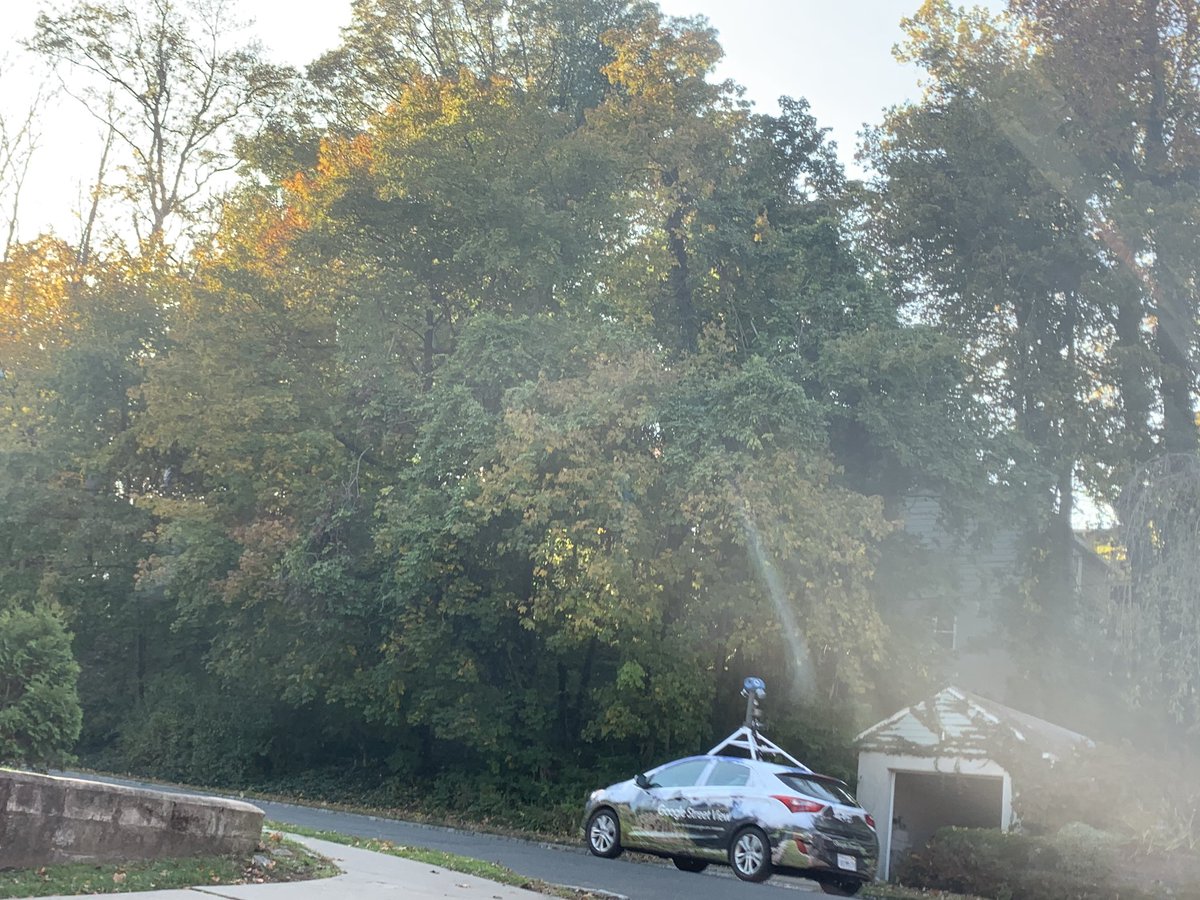 MsSelikoff's tweet photo. Spotted @Google street view car out and around while on todayβs run! Perfect timing before a lesson on #GoogleWalkingTours next week ππ» #GoogleEDU #googletours #edchat #edtech #FutureReady #teacherswhorun #runner #runnj #distancelearning #STEM @GoogleForEdu @rkiker @SNishTech https://t.co/FTGnoO1tyo