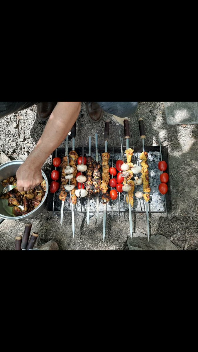 mandeepstan's tweet photo. Juje Kebab 😋🇮🇷🍅

Are you a Kebab lover?
Follow me and #retweet

#Kebab #Persian #جوجه #فارسی #ایرانی #chicken #ashpaz #ashpazi #ChefsForThePolls #chef #cheffriends https://t.co/ES5jNxrpgh