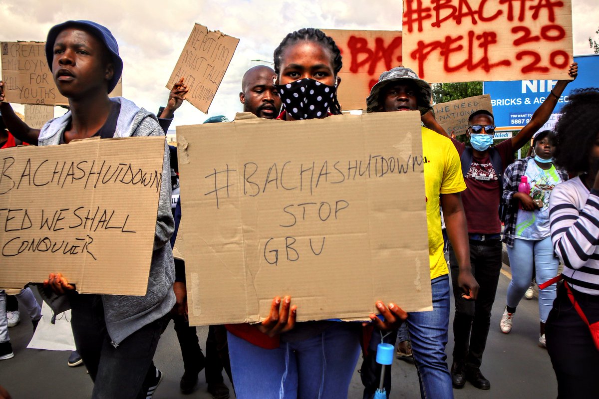 dendenladyy's tweet photo. #BachaShutdown #Lesotho #demandactions  #2020
#protests2020 #bbcnewscast #sabcnews https://t.co/NNDnM9WWuN