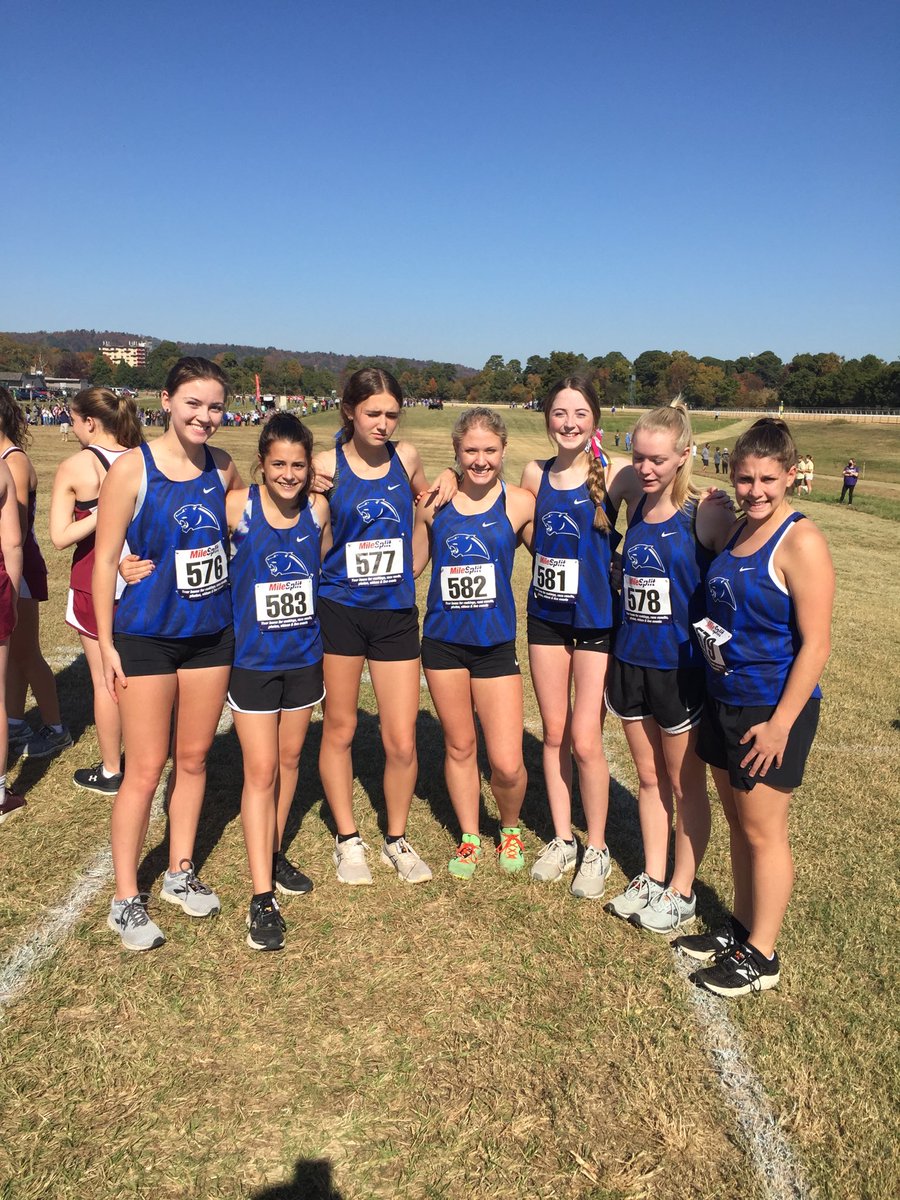 BrierCross's tweet photo. Senior girls ready for state https://t.co/ohLtWqOndl