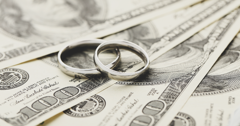 moneywisefl's tweet photo. Step 1️⃣  : Talk about your financial habits.