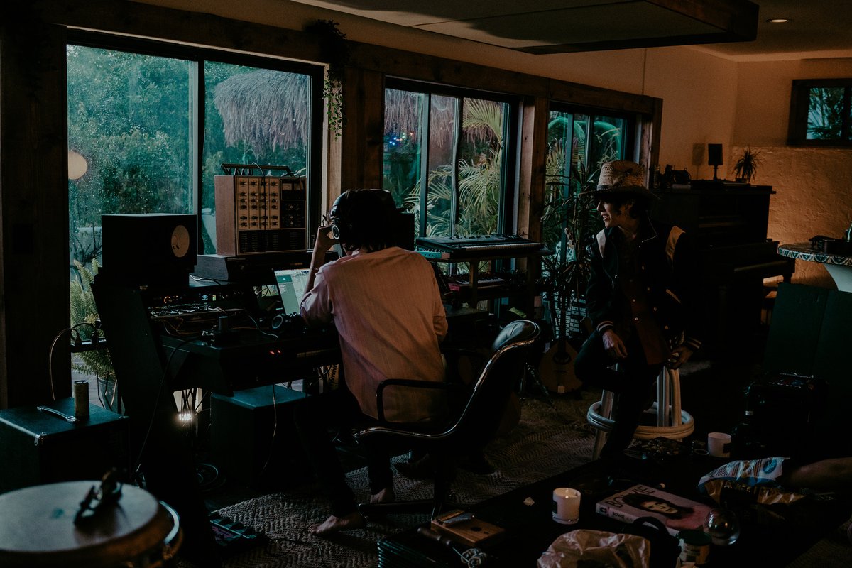 iamlp's tweet photo. Where the magic happens ⚡️. Pre-save How Low Can You Go now! https://t.co/fNh2rKKJtu https://t.co/PJSGZPFoA3