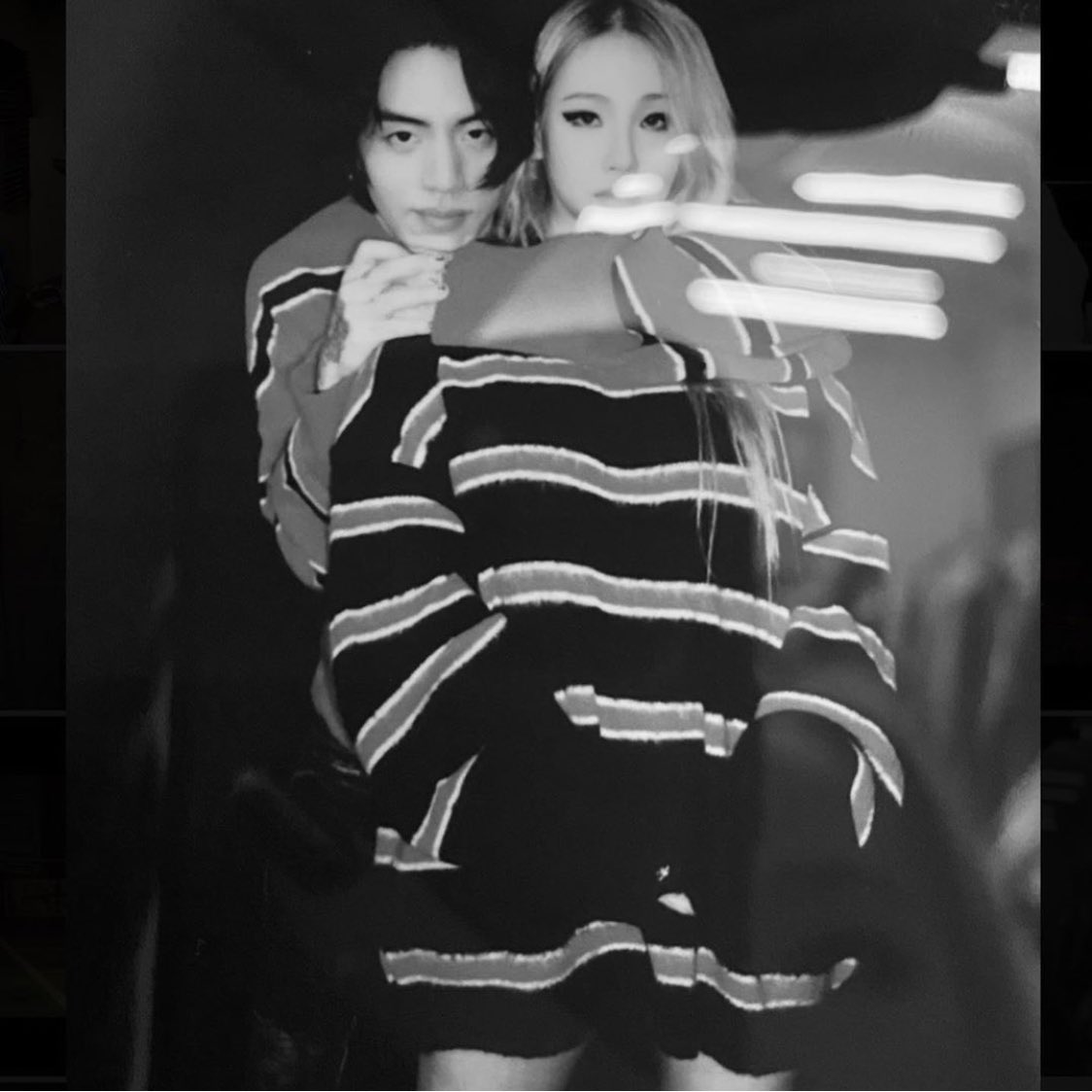 portalkhiphop's tweet photo. 📲 | CL via instagram.
-
“Um agradecimento muito especial ao sr Ian por seu tempo e energia. Com a sua presença esse vídeo ganhou vida. Muito amor e respeito”.
-
#CL_HWAx5STAR #CL_5STAR #DPRian https://t.co/EFJ6ba0guB