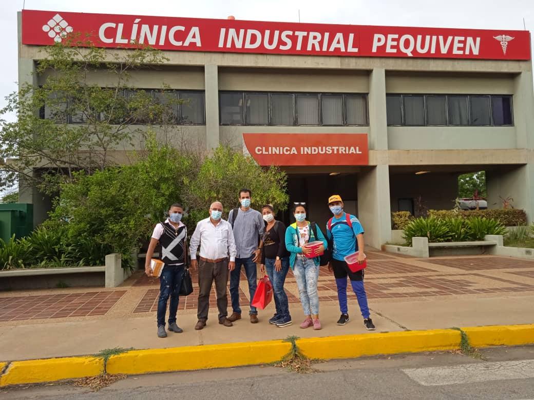 douglasavila644's tweet photo. @FidelidadACuba : #UnidosPorUnMundoPluripolar @TellecheaRuiz y los @CptPqv en aras de preservar la salud de los trabajadores activan Brigada de Contención del Covid-19 con el apoyo de la Misión Médica Cubana en sus complejos operativos.  https://t.co/z1PNyYjLnF