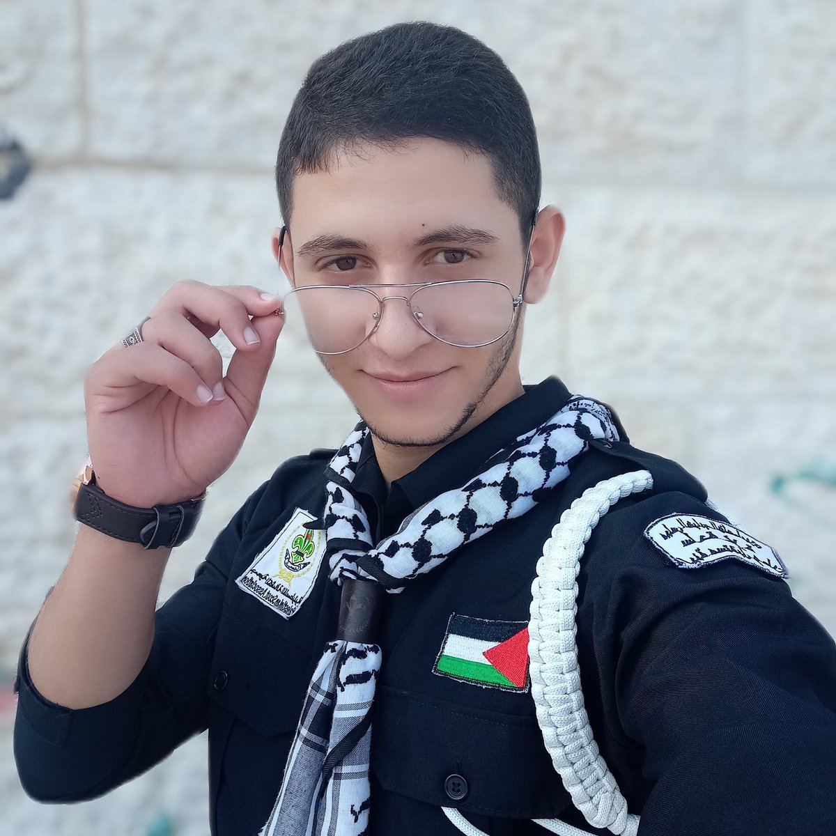 ZeidBahaa's tweet photo. #صورة_ملف_شخصي_جديدة

"يحميني اللّٰهُ في كل مرة أكونُ فيها قريب جداً من السقوط، إن اللّٰه هو النجاة الوحيدة التي يعرفها قلبي" ♥️ https://t.co/8NYVS8iivW