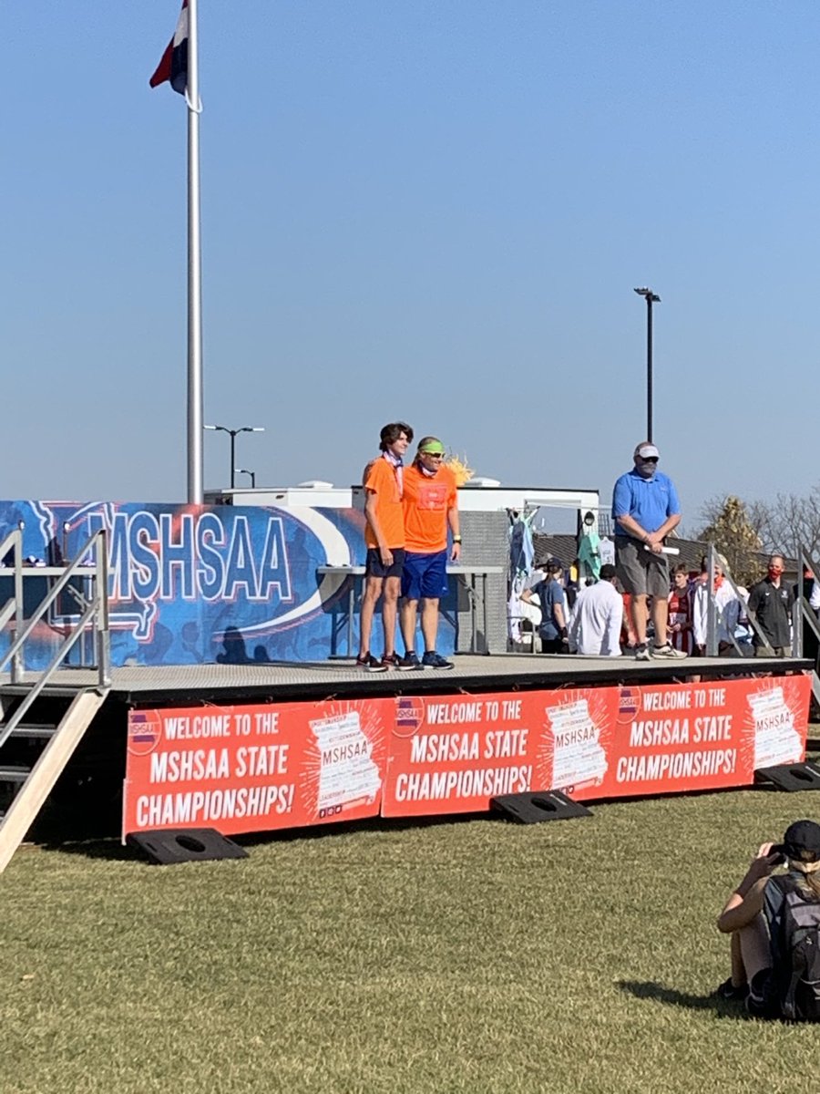 HillsboroXC's tweet photo. Boys wrap today with a 7th place finish and Josh finishes as an All Stater in 8th place! https://t.co/TnzxZfszaH