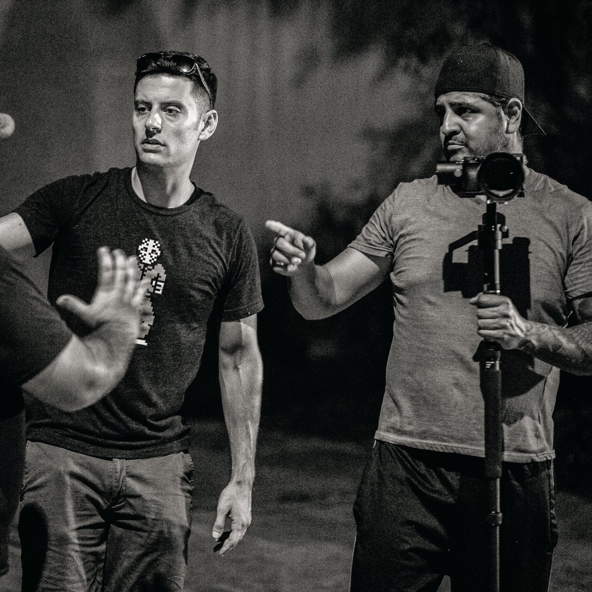 JPD224's tweet image. Flashback to last summer, while working on set with @mariomalmanza in the Texas heat. Here we are, setting up shots for @HalloweenMov 🔪🎃

FEATURETTE #3 is now Available on YouTube 🔪

#halloweennightmovie #onset #behindthescenes #collaboration 
BTS Photography by @TN_Jesus