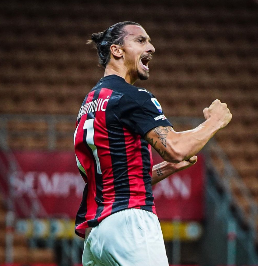 InvictosSomos's tweet photo. Con ustedes, el MVP de octubre en la Serie A de Italia. Sí, con 39 años de edad, Zlatan Ibrahimovic no deja de marcar diferencia en la élite. Es el jefe de los actuales líderes del Calcio. Qué nivel de leyenda. IBRACADABRA. https://t.co/rGeFlXfOl8