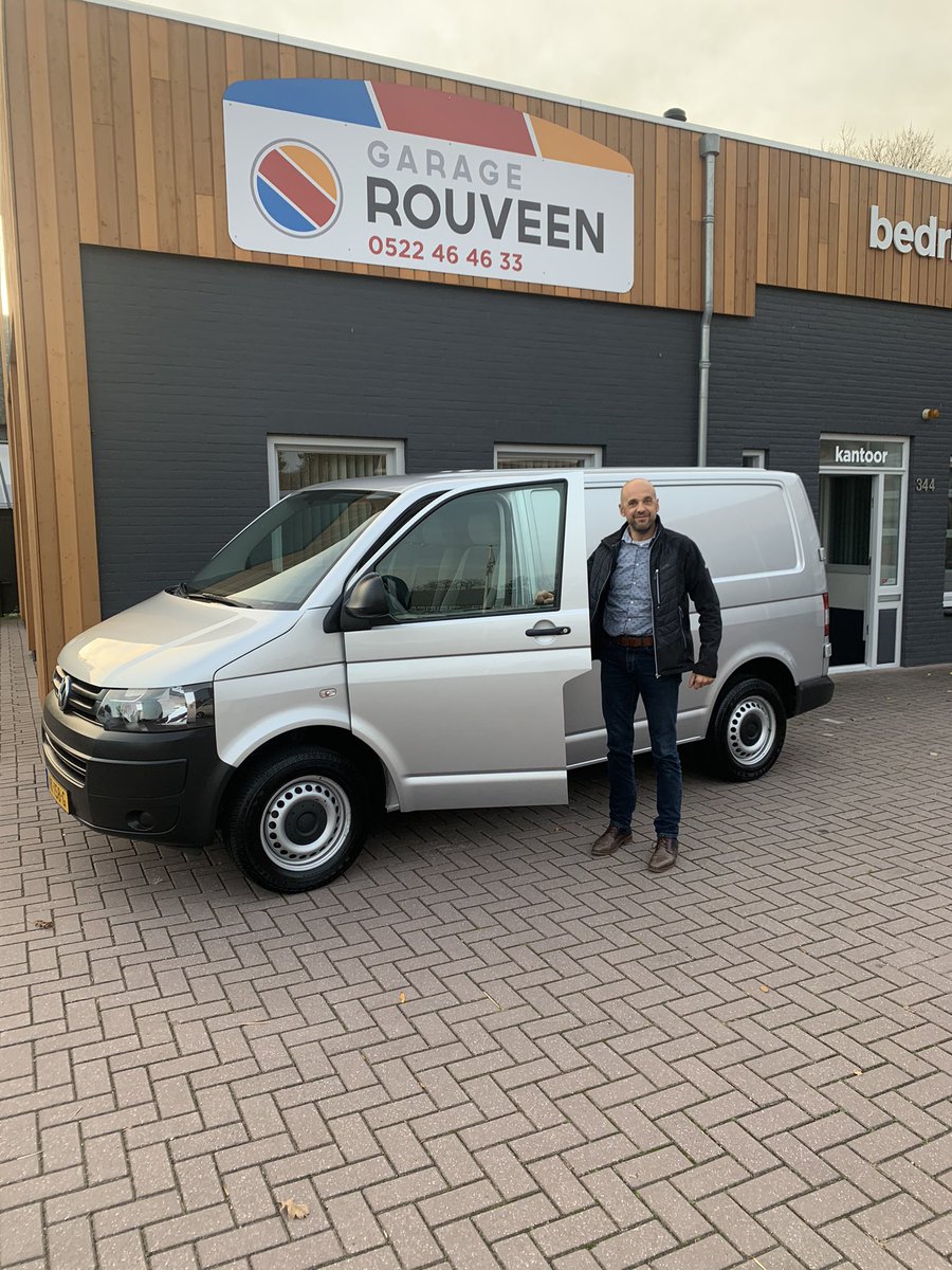De VW Transporter is vandaag meegegaan met Arnald van @authentiekbouw en gaat naar Nieuwleusen!! Bedankt Arnald voor de opdracht!!