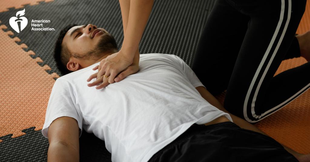 American_Heart's tweet photo. Communities with largely Black & Hispanic populations have lower rates of bystander #CPR & CPR training. CPR training should target these communities & neighborhoods in the U.S, per the 2020 @American_Heart CPR Guidelines. https://t.co/vGd78txD4W #AHAGuidelines #CPRsaveslives https://t.co/ZPUN3ysTHY