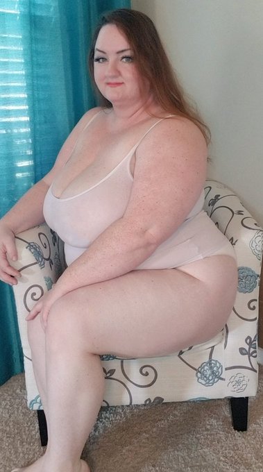 May your weekend be relaxing and full of laughter!  ❤🤗 Make it bootyful! 😁 #FridayFeeling #weekendvibes<a href="/tag/booty"class="tags"><span>#booty</span></a><a href="/tag/fridayfeeling"class="tags"><span>#fridayfeeling</span></a><a href="/tag/weekendvibes"class="tags"><span>#weekendvibes</span></a>