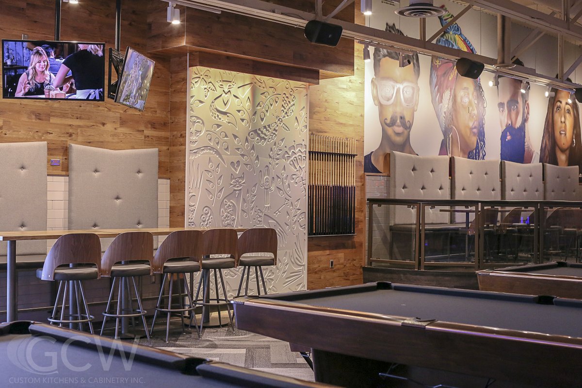 GCWKitchens's tweet photo. Looking for something to do this weekend? We recommend checking out the @SocialbowlLDN
#commercialrenovation #newandexciting #familyfun #wherefriendsgather #customdesigned #ldnont #ondon #weekendideas #wheretogo #checkitout #play #bowling #goodfood #games #Londonfun #palasad https://t.co/S7HdIcMtDD