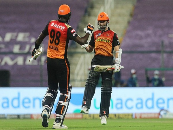 ani_digital's tweet photo. IPL 13: Williamson, Holder help SRH beat RCB in Eliminator to keep final hopes alive

Read @ANI Story | https://t.co/IiE1rmKlkk https://t.co/vRWRYc8ArF