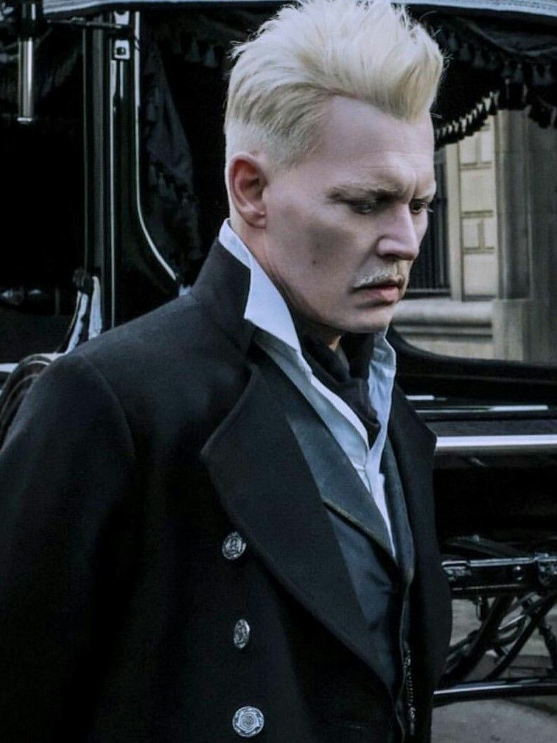 alongauloveme's tweet photo. Dire che sono incredula è dire poco.
Johnny È GRINDELWALD
e non accetteró nessun altro al di fuori di lui.
#DeppIsGrindelwald 
#JohnnyDepp #JohnnyDeppIsInnocent https://t.co/BYAsKCgQtr