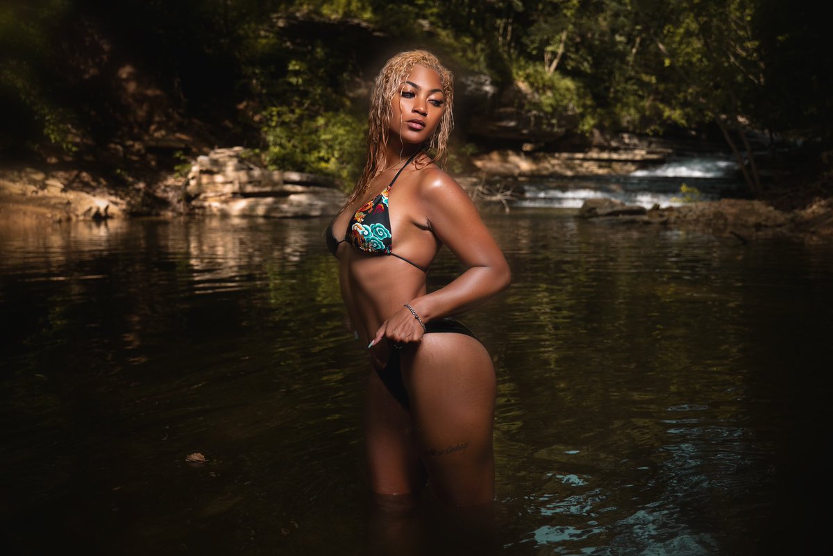 untouchable but you feel this 🖤🔥