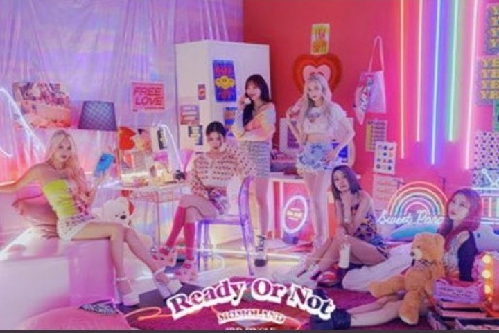 SabrenaAhmed's tweet photo. Is this are momoland?!
OMG I'm not ready
I want to see the photo well 😭💔 https://t.co/OLF6FYEQA1