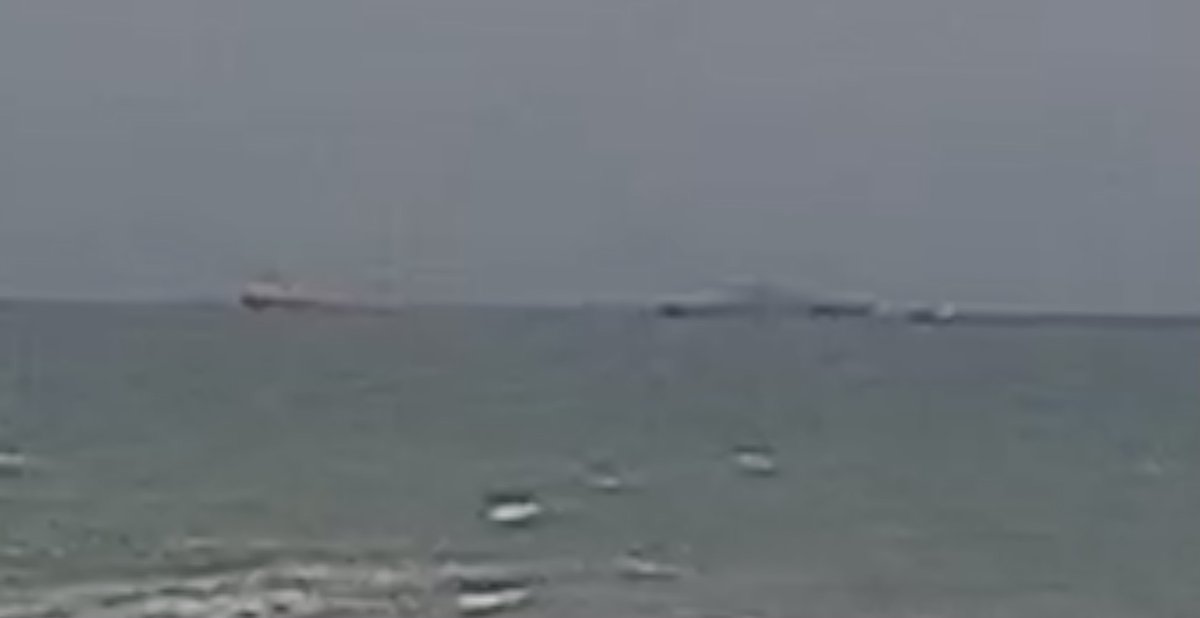 WarshipCam's tweet photo. USS Detroit (LCS 7) Freedom-variant littoral combat being towed into Port Canaveral, Florida by the MV Gary Chouest after 'a key piece of its propulsion system malfunctioned' or 'engineering casualty' - November 6, 2020 #detroit #lcs7 https://t.co/VnA2gfClni