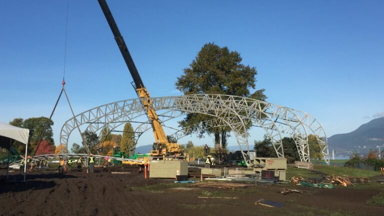 bardonthebeach's tweet photo. Learn about how the BMO Mainstage is built in the third and final segment of the Building Bard series. Plus, take a 360° look inside the tent!
We'd like to thank @BMO for stepping up as our Virtual Mainstage Sponsor this season!
🚩https://t.co/evLksYPrO1
#bard2020 https://t.co/ywOFHSL0BB